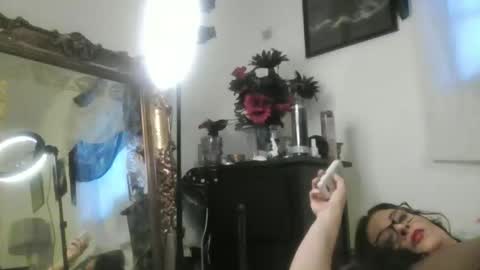 goddessrae19 online show from December 14, 7:53 pm