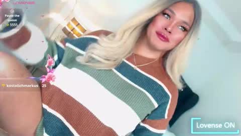 Miss Anna online show from November 27, 1:08 pm