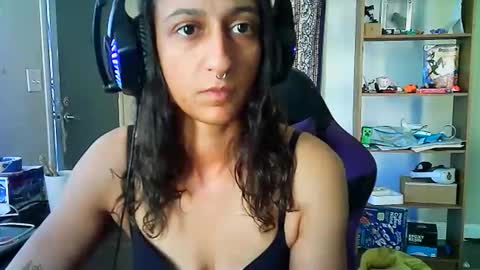 goddessvikkii online show from March 4, 8:28 pm