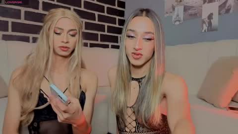 goddivaa online show from June 4, 7:58 am