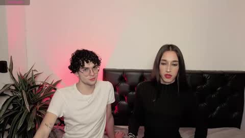 goddivaa online show from October 7, 7:37 am