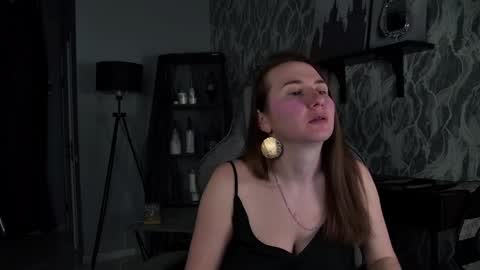 Gloria online show from April 17, 10:17 am