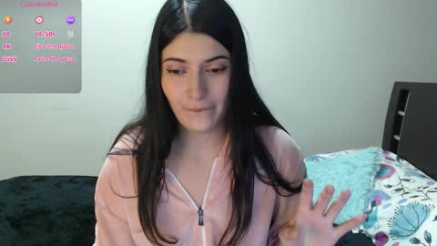 goldencandycotton online show from October 17, 7:45 am