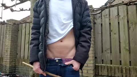 Snapshot of goldenelixxxir chatting on January 29, 3:37 pm   online show from January 29, 3:37 pm