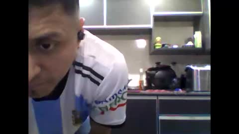 gonzaloargentino2022 online show from October 25, 3:07 am