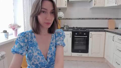 Good GlamorGirl online show from July 13, 3:43 am