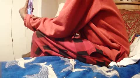 Juicy Booty online show from January 19, 9:34 pm