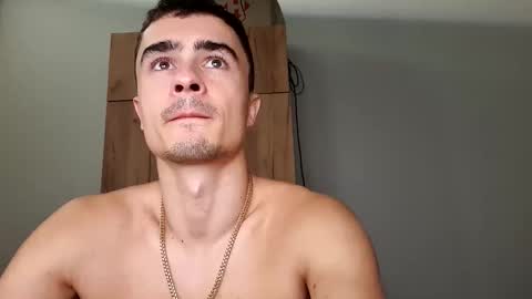 goodgg229975 online show from September 21, 2:43 pm