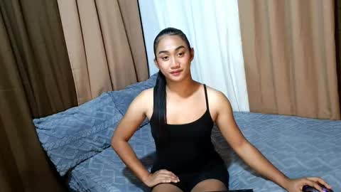 gorgeous_nicole online show from February 13, 5:27 pm