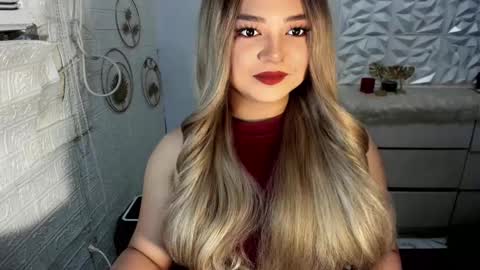 Snapshot of gorgeousamandarose chatting on October 22, 2:48 am Amanda rose online show from October 22, 2:48 am