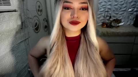 Snapshot of gorgeousamandarose chatting on October 12, 4:05 am Amanda rose online show from October 12, 4:05 am