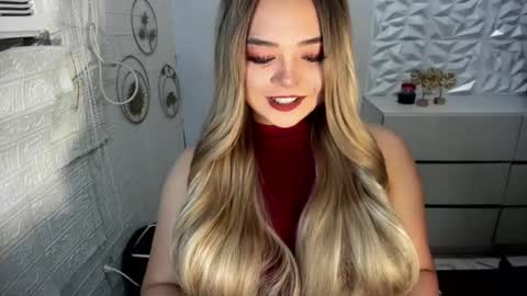 Snapshot of gorgeousamandarose chatting on September 23, 1:32 am Amanda rose online show from September 23, 1:32 am
