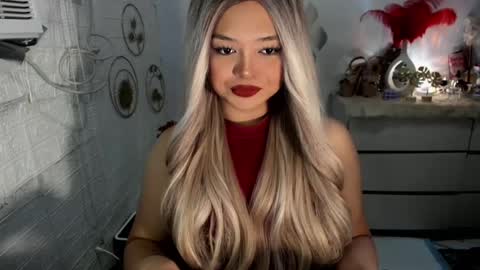 Snapshot of gorgeousamandarose chatting on February 25, 2:15 pm Amanda rose online show from February 25, 2:15 pm