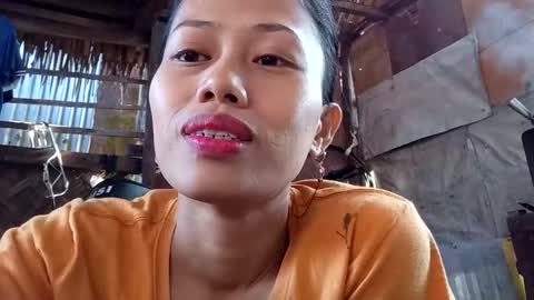 GorgeousPinay babe online show from March 28, 11:17 pm