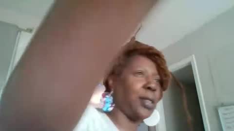 Sue Goddess online show from February 14, 4:53 pm