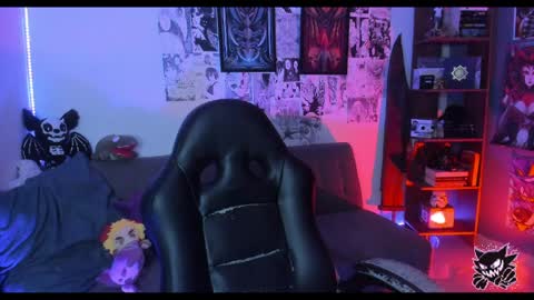 Engel   Please help me to reach 50 thumbs up online show from April 1, 2:45 am