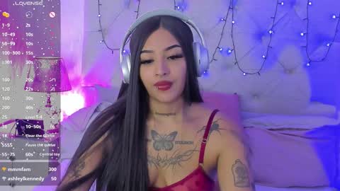 goth_tasha online show from October 24, 10:43 pm