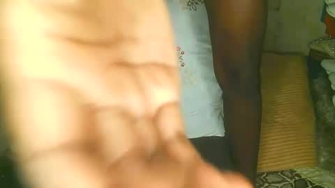 Snapshot of graceessy chatting on March 6, 8:09 am graceessy online show from March 6, 8:09 am