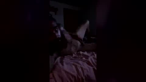 greatfullone online show from August 8, 4:11 am