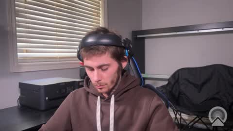 Mr. Heavy online show from November 2, 7:14 pm