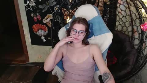 Lina online show from March 25, 12:34 pm