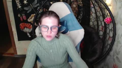 Lina online show from May 27, 12:02 pm