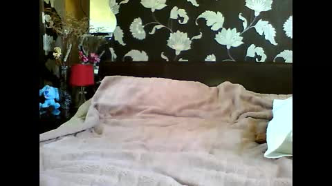 gregwest200519493 online show from April 24, 7:54 am