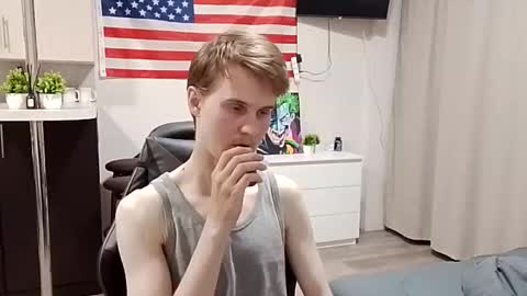 Felix online show from May 28, 6:39 pm