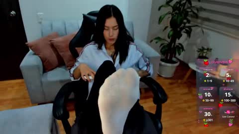  Emmy  online show from February 5, 11:28 pm