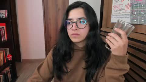 Greta online show from April 21, 2:51 am