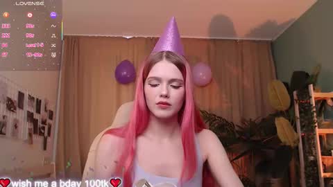 gretchen_mol online show from December 1, 7:50 am