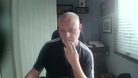 greyfox_6000 online show from January 13, 12:56 pm