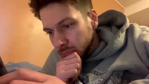 Perfectlyaveragesavage online show from March 2, 5:19 pm