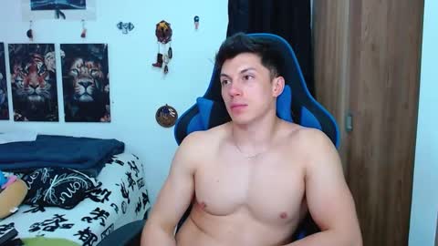 griego01 online show from February 17, 10:16 pm