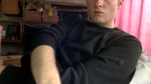 gruendamien online show from November 3, 1:34 pm