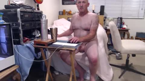 guitarsexgod2 online show from March 27, 8:09 am