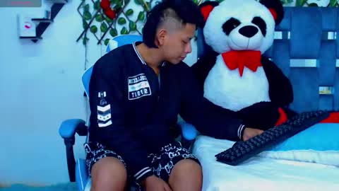 Hakim online show from November 30, 1:51 pm