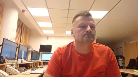 Snapshot of guschidick chatting on September 25, 5:31 pm guschidick online show from September 25, 5:31 pm