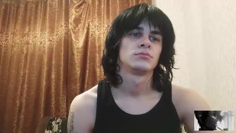 gushill_ online show from November 10, 12:35 am