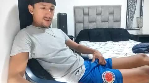 karim online show from January 17, 1:59 am