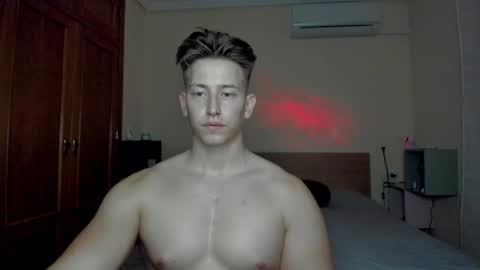 Oliver online show from March 10, 6:45 pm