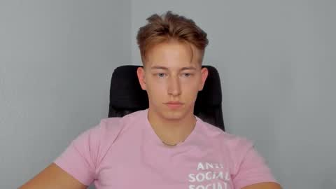 Oliver online show from September 30, 1:21 pm