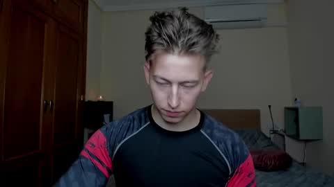 Oliver online show from March 5, 12:05 am