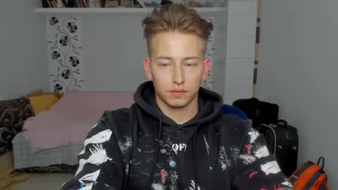 Oliver online show from September 26, 6:38 pm