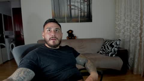 gymdominus online show from June 2, 6:43 pm