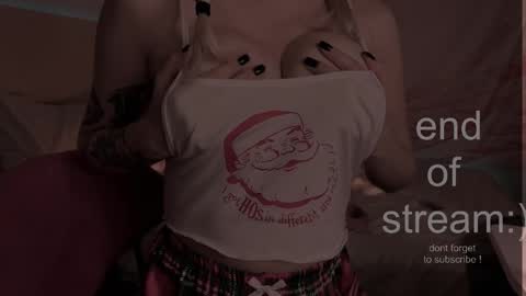 Lana online show from March 9, 9:52 pm