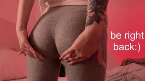 Lana online show from January 6, 7:13 pm