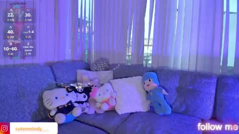 Hello Kitty online show from April 18, 12:07 pm