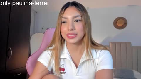 Paulina  online show from November 25, 5:50 am