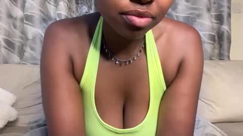 h_o_t_goddess online show from May 27, 2:52 am